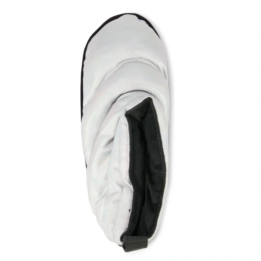 NWT CAPEZIO (9/10) Slipper Boot Metallic Nylon Quilt Moon Silver Black Comfort - Picture 4 of 15